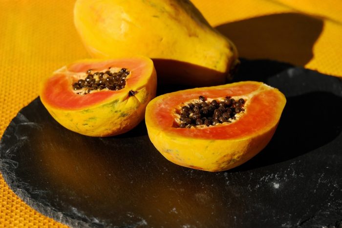 panela_da_ceci_frutas_mamao